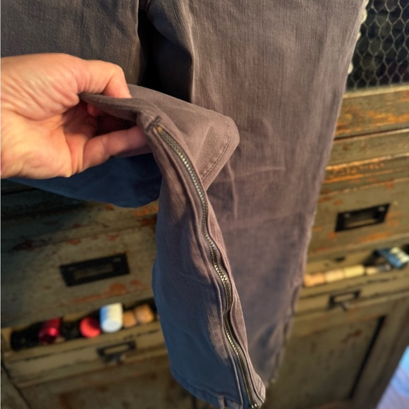 Pilcro grey denim jeans - Picture 4 of 4